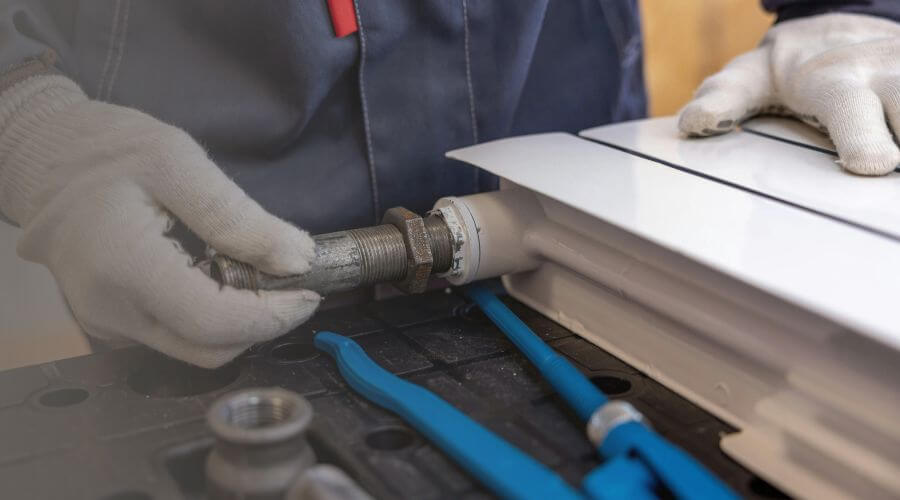 Professional water heater repair services in Easton, TX